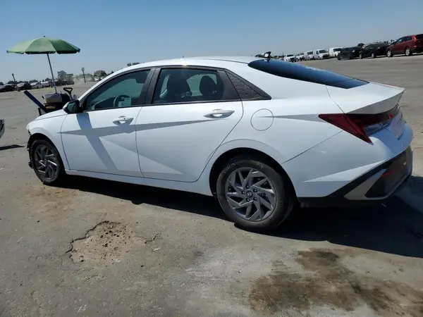 KMHLM4DJ3SU140336 2025 HYUNDAI ELANTRA - Image 2