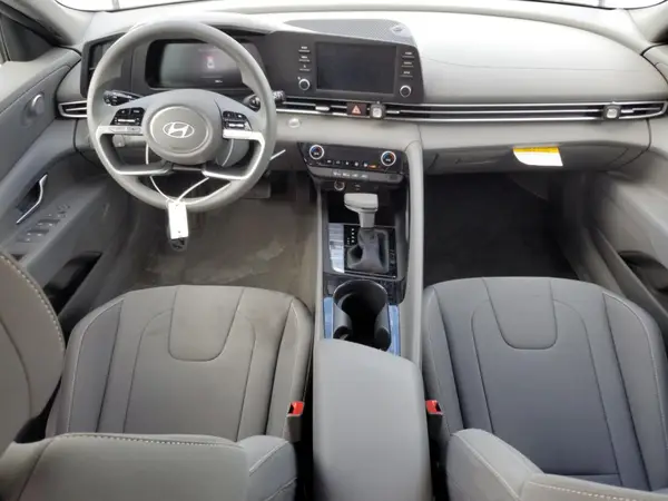 KMHLM4DJ3SU140935 2025 HYUNDAI ELANTRA - Image 8