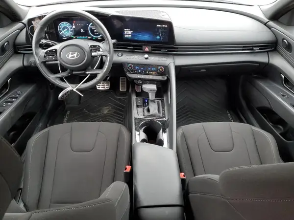 KMHLM4DJ3SU146878 2025 HYUNDAI ELANTRA - Image 8