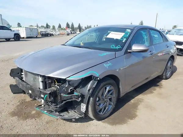 KMHLM4DJ3SU150557 2025 HYUNDAI ELANTRA - Image 2