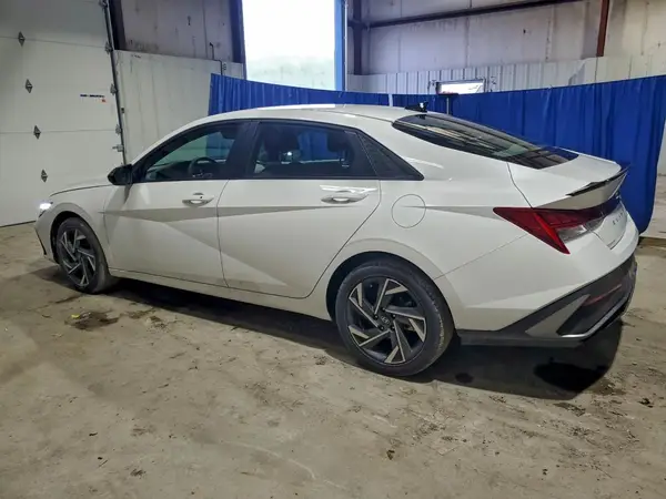 KMHLM4DJ3SU164152 2025 HYUNDAI ELANTRA - Image 2