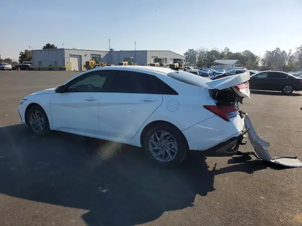 KMHLM4DJ3TU184645 2026 HYUNDAI ELANTRA - Image 2