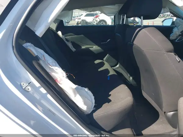 KMHLM4DJ4RU101507 2024 HYUNDAI ELANTRA - Image 8