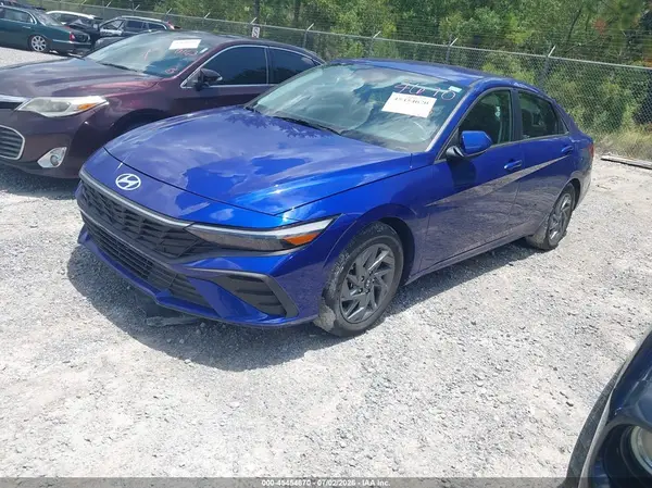 KMHLM4DJ4RU103788 2024 HYUNDAI ELANTRA - Image 2