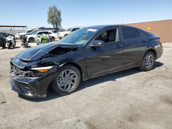 KMHLM4DJ4RU107985 2024 HYUNDAI ELANTRA - Image 1