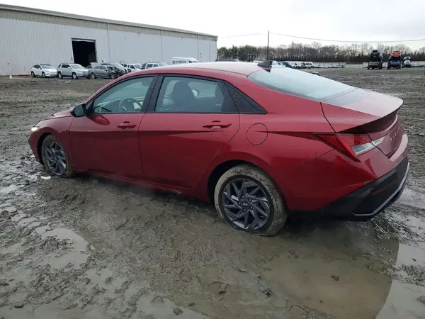 KMHLM4DJ4RU109025 2024 HYUNDAI ELANTRA - Image 2