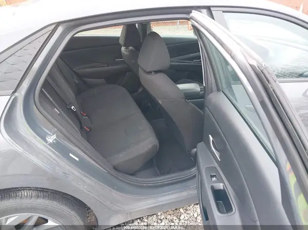 KMHLM4DJ4RU114404 2024 HYUNDAI ELANTRA - Image 8