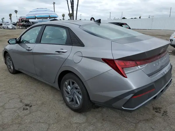 KMHLM4DJ4RU116024 2024 HYUNDAI ELANTRA - Image 2