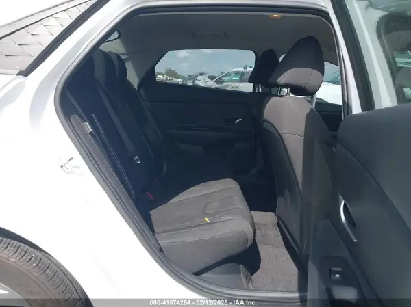 KMHLM4DJ4RU118310 2024 HYUNDAI ELANTRA - Image 8