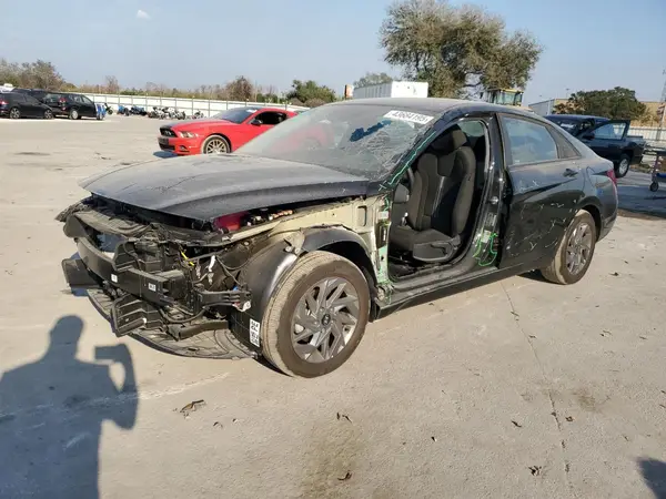 KMHLM4DJ4SU122170 2025 HYUNDAI ELANTRA - Image 1