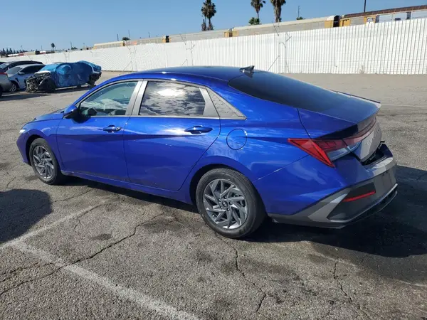 KMHLM4DJ4SU151670 2025 HYUNDAI ELANTRA - Image 2
