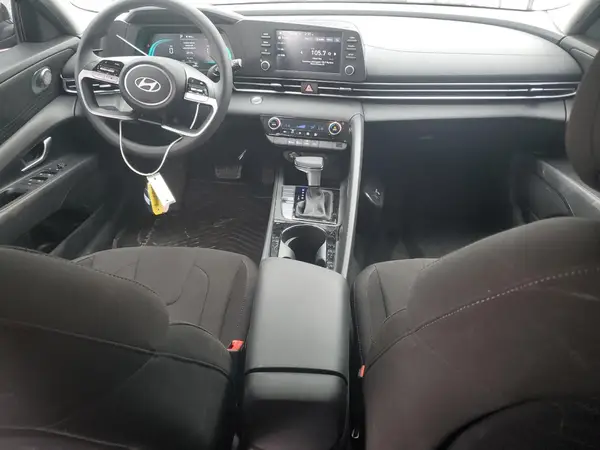 KMHLM4DJ4SU153435 2025 HYUNDAI ELANTRA - Image 8