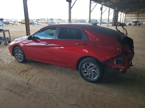 KMHLM4DJ4SU156741 2025 HYUNDAI ELANTRA - Image 2