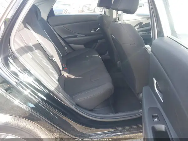 KMHLM4DJ4SU165780 2025 HYUNDAI ELANTRA - Image 8