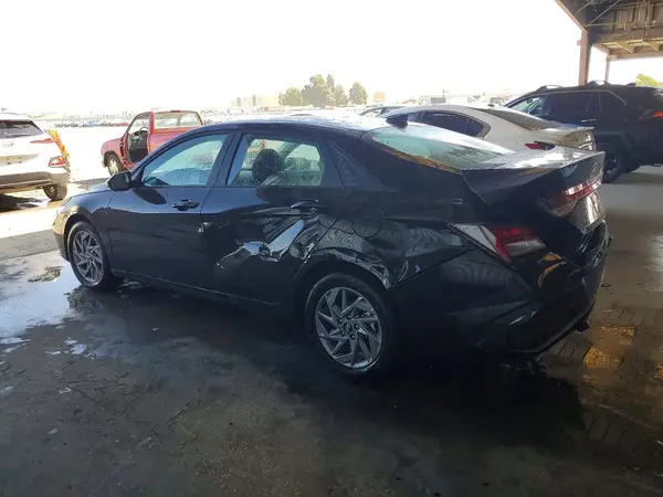 KMHLM4DJ4TU205423 2026 HYUNDAI ELANTRA - Image 2