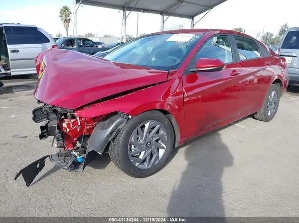 KMHLM4DJ5RU095443 2024 HYUNDAI ELANTRA - Image 2