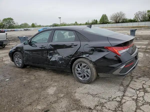 KMHLM4DJ5RU104657 2024 HYUNDAI ELANTRA - Image 2