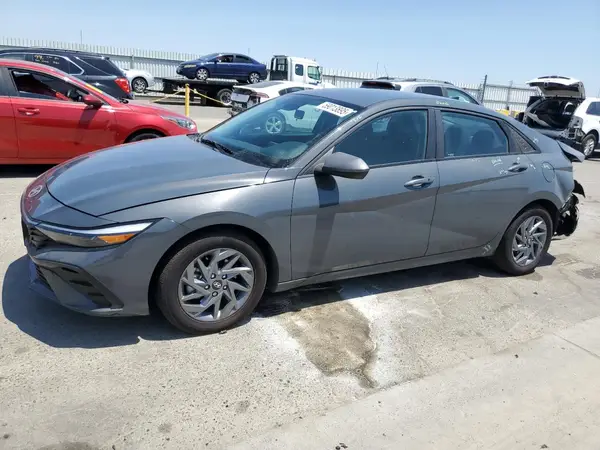 KMHLM4DJ5RU111169 2024 HYUNDAI ELANTRA - Image 1