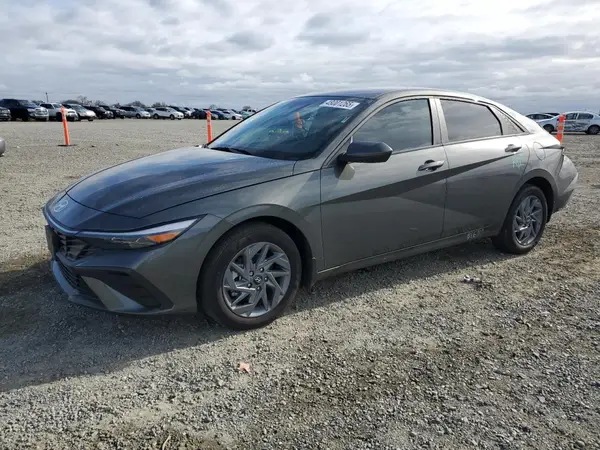 KMHLM4DJ5RU113424 2024 HYUNDAI ELANTRA - Image 1