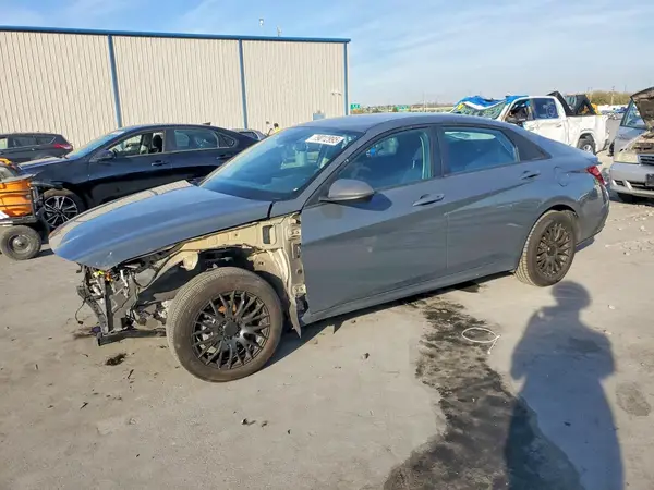 KMHLM4DJ5RU118493 2024 HYUNDAI ELANTRA - Image 1