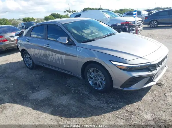 KMHLM4DJ5SU122324 2025 HYUNDAI ELANTRA - Image 1