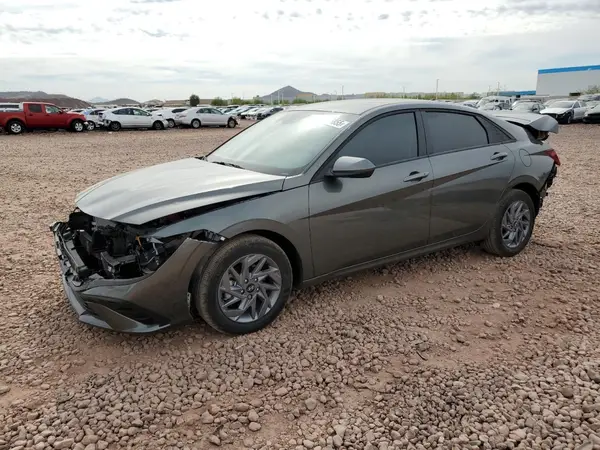 KMHLM4DJ5SU123120 2025 HYUNDAI ELANTRA - Image 1