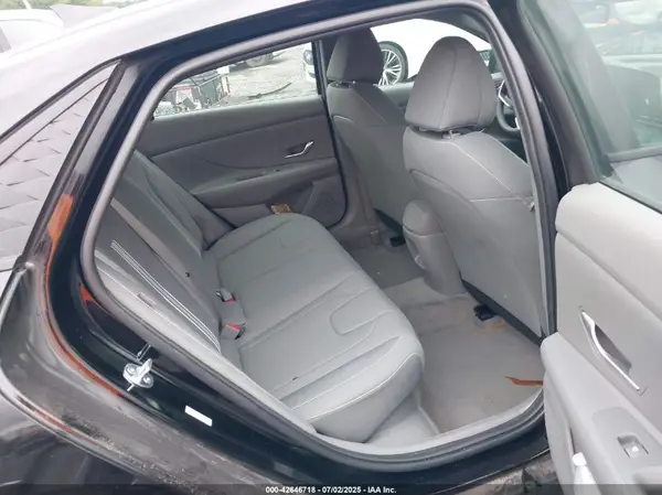 KMHLM4DJ5SU125112 2025 HYUNDAI ELANTRA - Image 8