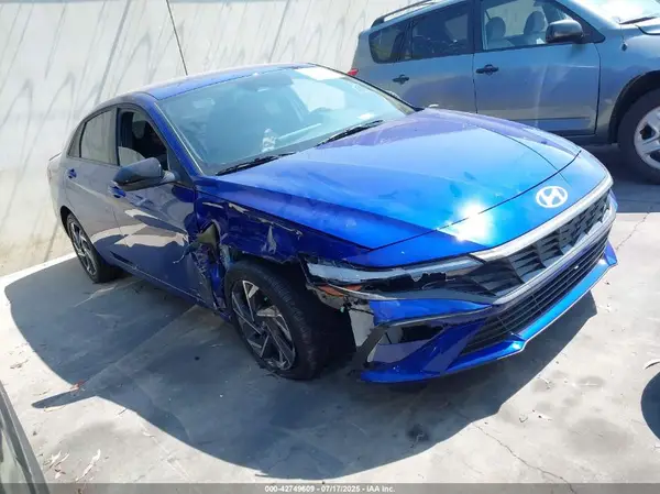 KMHLM4DJ5SU130598 2025 HYUNDAI ELANTRA - Image 1