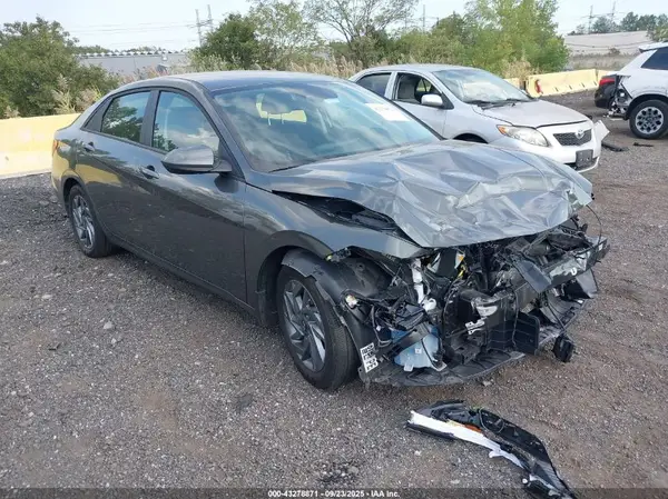 KMHLM4DJ5SU140872 2025 HYUNDAI ELANTRA - Image 1