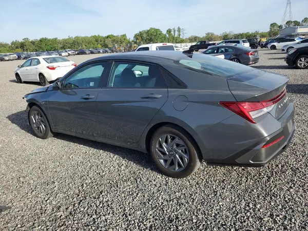 KMHLM4DJ5SU143996 2025 HYUNDAI ELANTRA - Image 2
