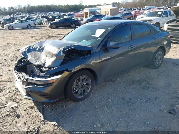 KMHLM4DJ5SU147644 2025 HYUNDAI ELANTRA - Image 2