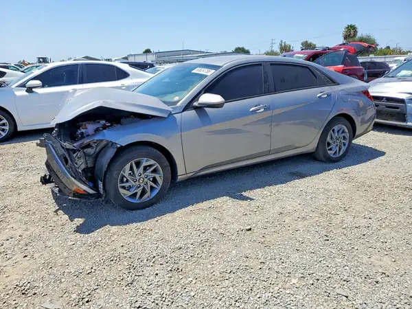 KMHLM4DJ5SU167828 2025 HYUNDAI ELANTRA - Image 1