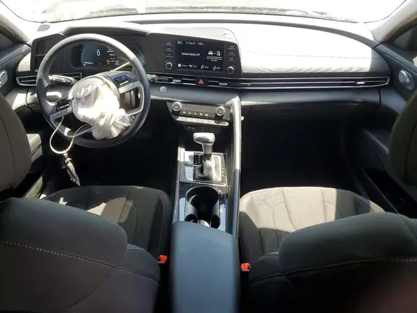 KMHLM4DJ5SU167828 2025 HYUNDAI ELANTRA - Image 8