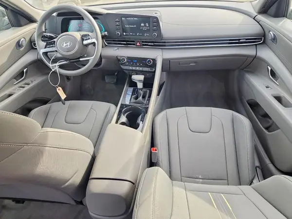 KMHLM4DJ5SU171796 2025 HYUNDAI ELANTRA - Image 8
