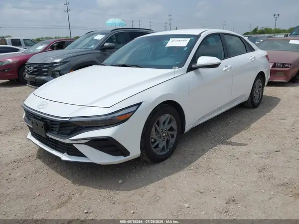 KMHLM4DJ5TU196943 2026 HYUNDAI ELANTRA - Image 2