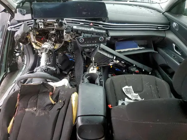 KMHLM4DJ6RU097024 2024 HYUNDAI ELANTRA - Image 8