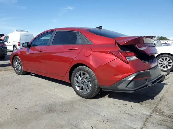 KMHLM4DJ6RU107518 2024 HYUNDAI ELANTRA - Image 2