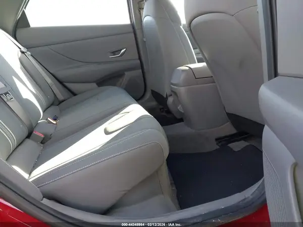 KMHLM4DJ6RU110077 2024 HYUNDAI ELANTRA - Image 8