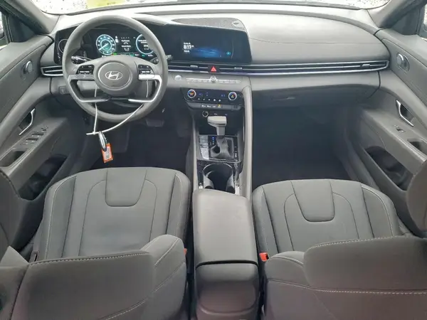 KMHLM4DJ6RU110516 2024 HYUNDAI ELANTRA - Image 8