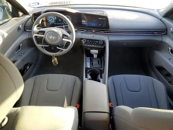 KMHLM4DJ6RU117661 2024 HYUNDAI ELANTRA - Image 8