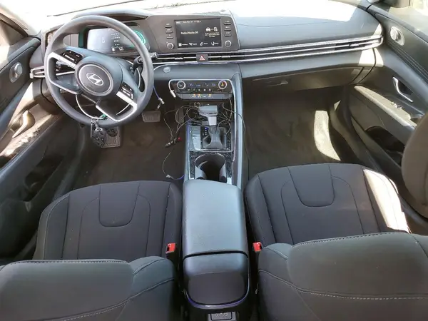 KMHLM4DJ6SU143778 2025 HYUNDAI ELANTRA - Image 8