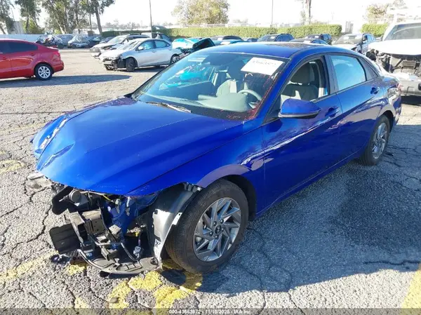 KMHLM4DJ6SU151668 2025 HYUNDAI ELANTRA - Image 2