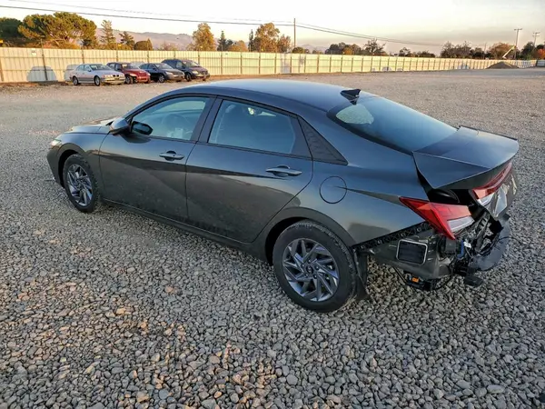 KMHLM4DJ6SU158278 2025 HYUNDAI ELANTRA - Image 2
