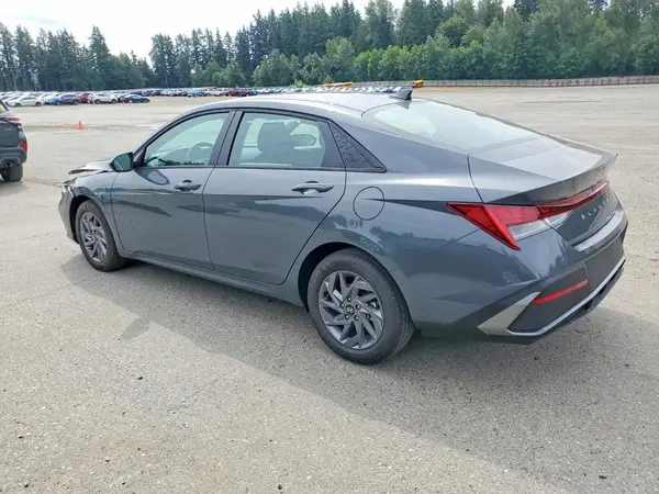 KMHLM4DJ6TU182713 2026 HYUNDAI ELANTRA - Image 2
