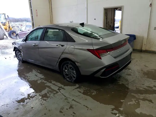 KMHLM4DJ6TU185465 2026 HYUNDAI ELANTRA - Image 2
