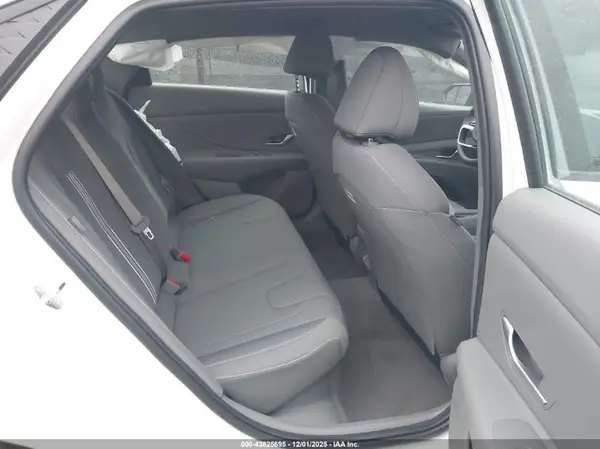 KMHLM4DJ6TU186129 2026 HYUNDAI ELANTRA - Image 8