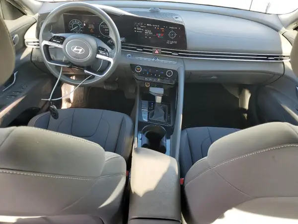 KMHLM4DJ7RU093838 2024 HYUNDAI ELANTRA - Image 8