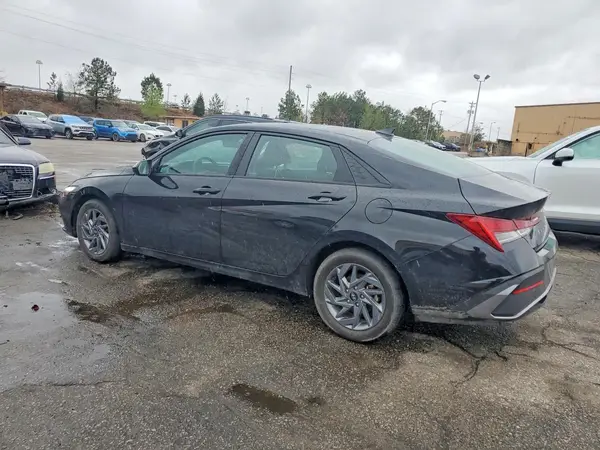 KMHLM4DJ7RU102411 2024 HYUNDAI ELANTRA - Image 2