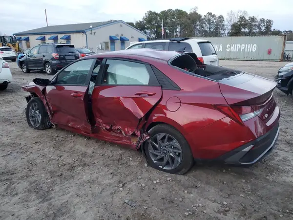 KMHLM4DJ7RU104305 2024 HYUNDAI ELANTRA - Image 2