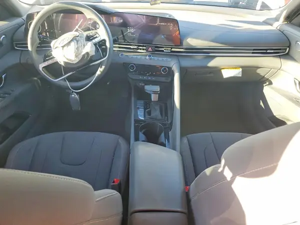 KMHLM4DJ7RU108175 2024 HYUNDAI ELANTRA - Image 8